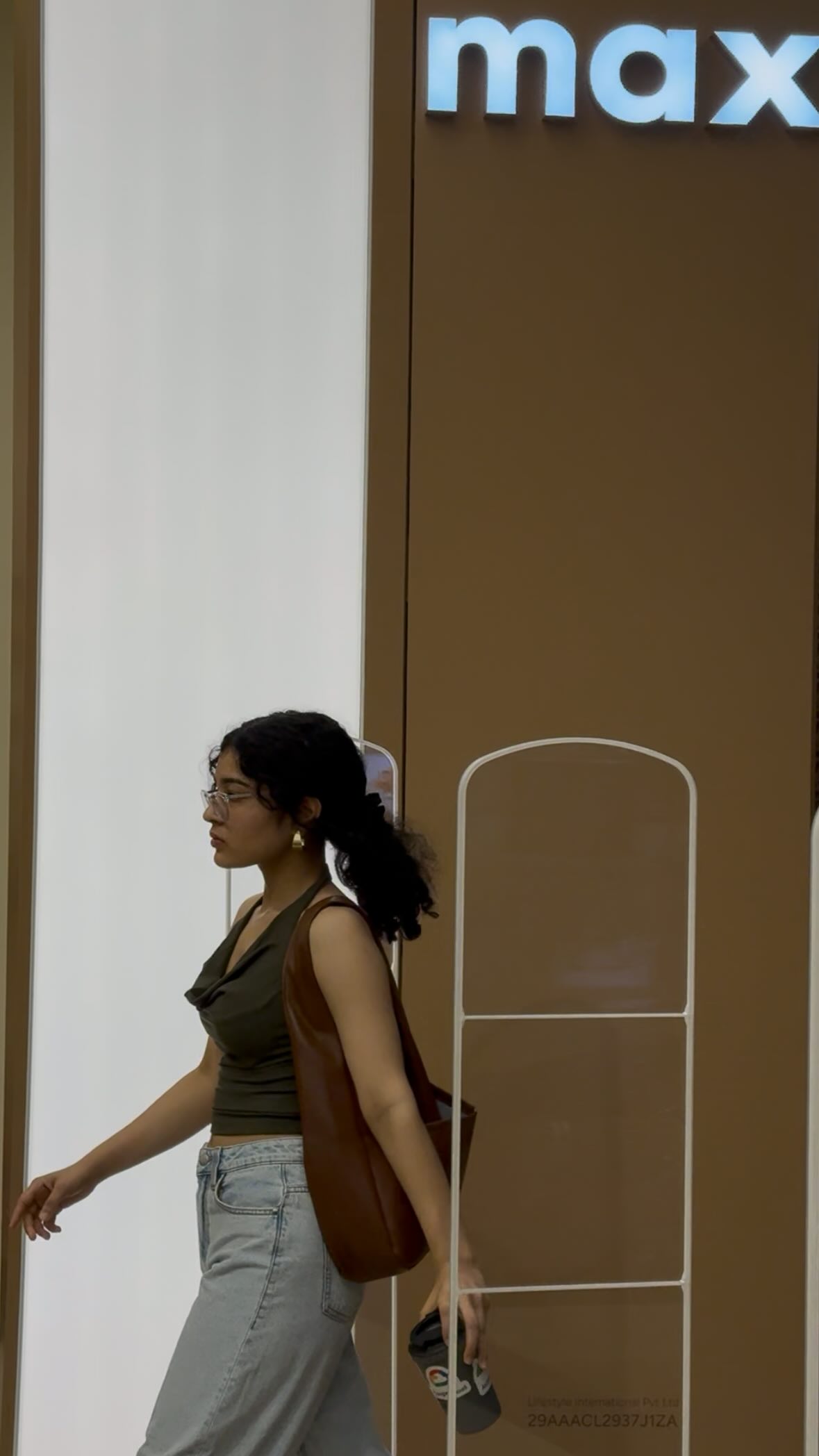 Instagram post by @_vansxlife_ for Max Fashion. Caption reads: Active never looked this good and comfortable!....