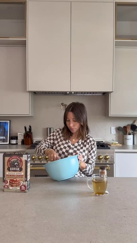 Instagram post by @ayla_woodruff for Kodiak Cakes. Caption reads: [...] when I’m not making a baby lol. The....