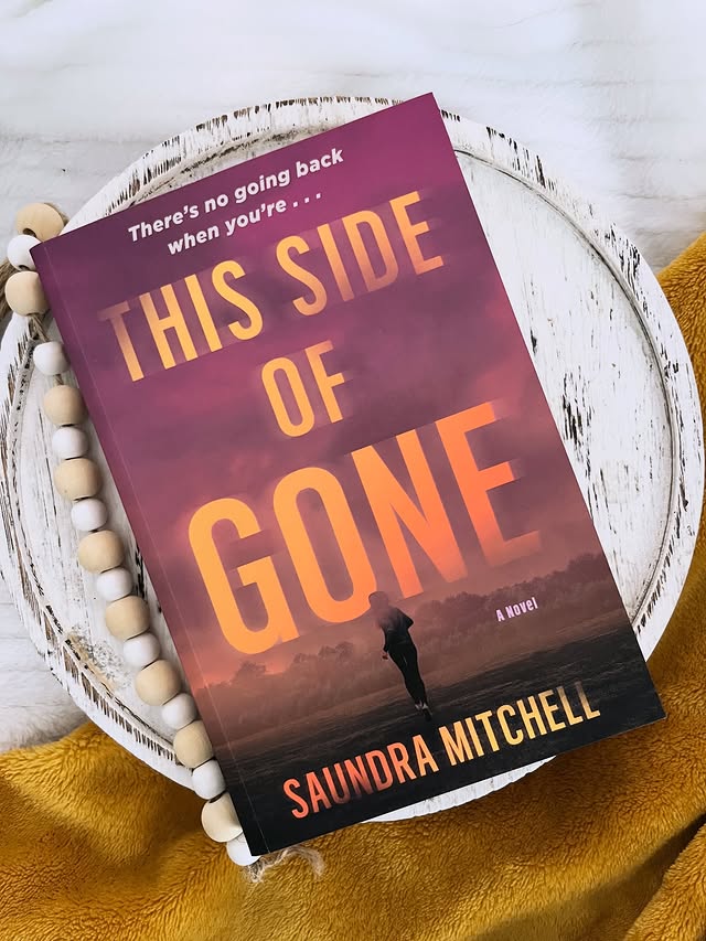 Instagram post by @natorious_reading for HarperCollins. Caption reads: 𝓣𝓱𝓻𝓲𝓵𝓵𝓮𝓻 𝓣𝓱𝓾𝓻𝓼𝓭𝓪𝔂 𝑻𝒉𝒊𝒔....