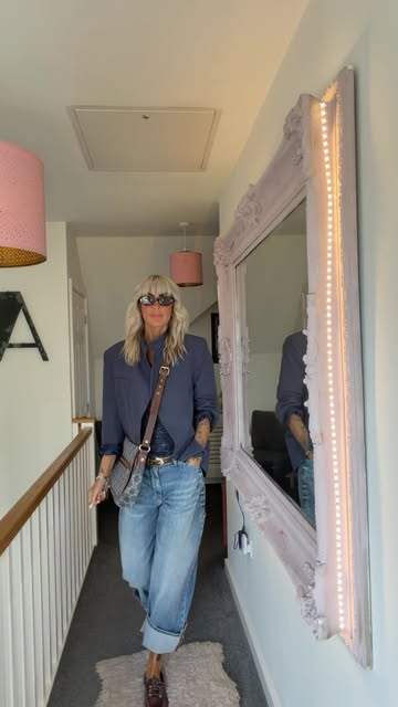 Instagram post by @astridiwantyouinmylife for & Other Stories. Caption reads: [...] (linked on stories) Top old Belt....