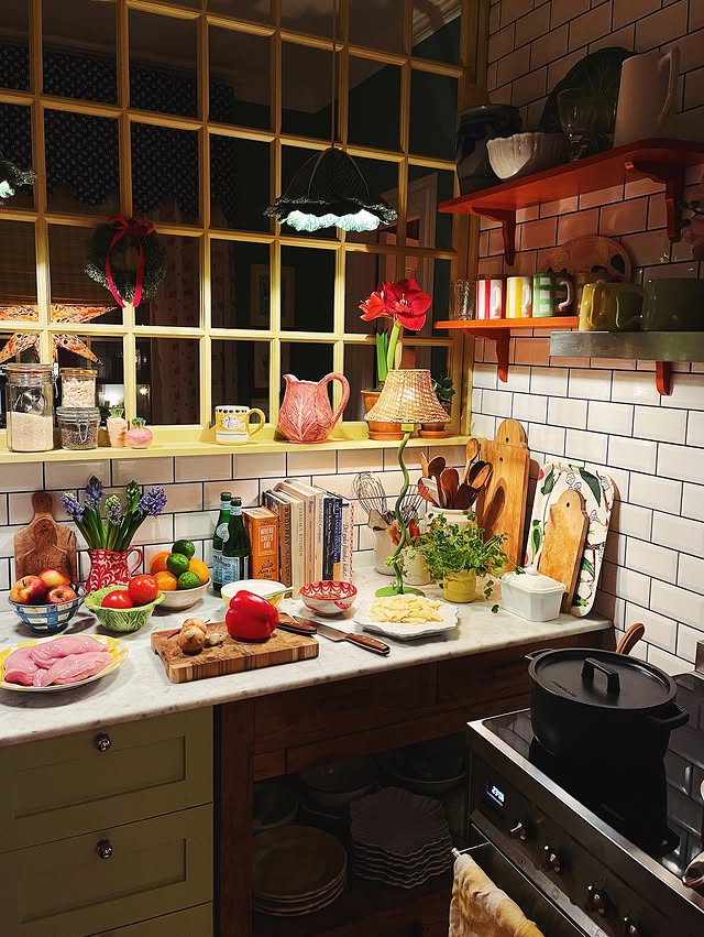 Instagram post by @mosebacke for Fiskars. Caption reads: Advertisement 🌟 Festive moments with @fiskars....