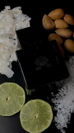 Instagram post by @lina.berd for Sphinx Fragrances. Caption reads: First Date by @sphinxfragrances is a Amber Woody....