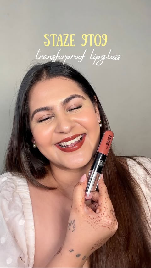 Instagram post by @valine.punamia for Staze Beauty. Caption reads: Every girl deserves this !! 🫂✨

@staze9to9 gloss....