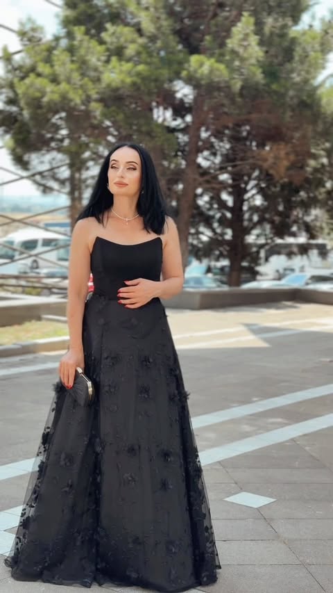 Instagram post by @_doctorr for JJ's House. Caption reads: [...] black dress for special occasions. ✨....