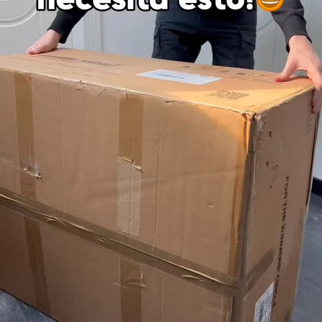 Instagram post by @penlar.es for AndaSeat. Caption reads: [...] #gamingroomsetup #gamingchair #andaseat....