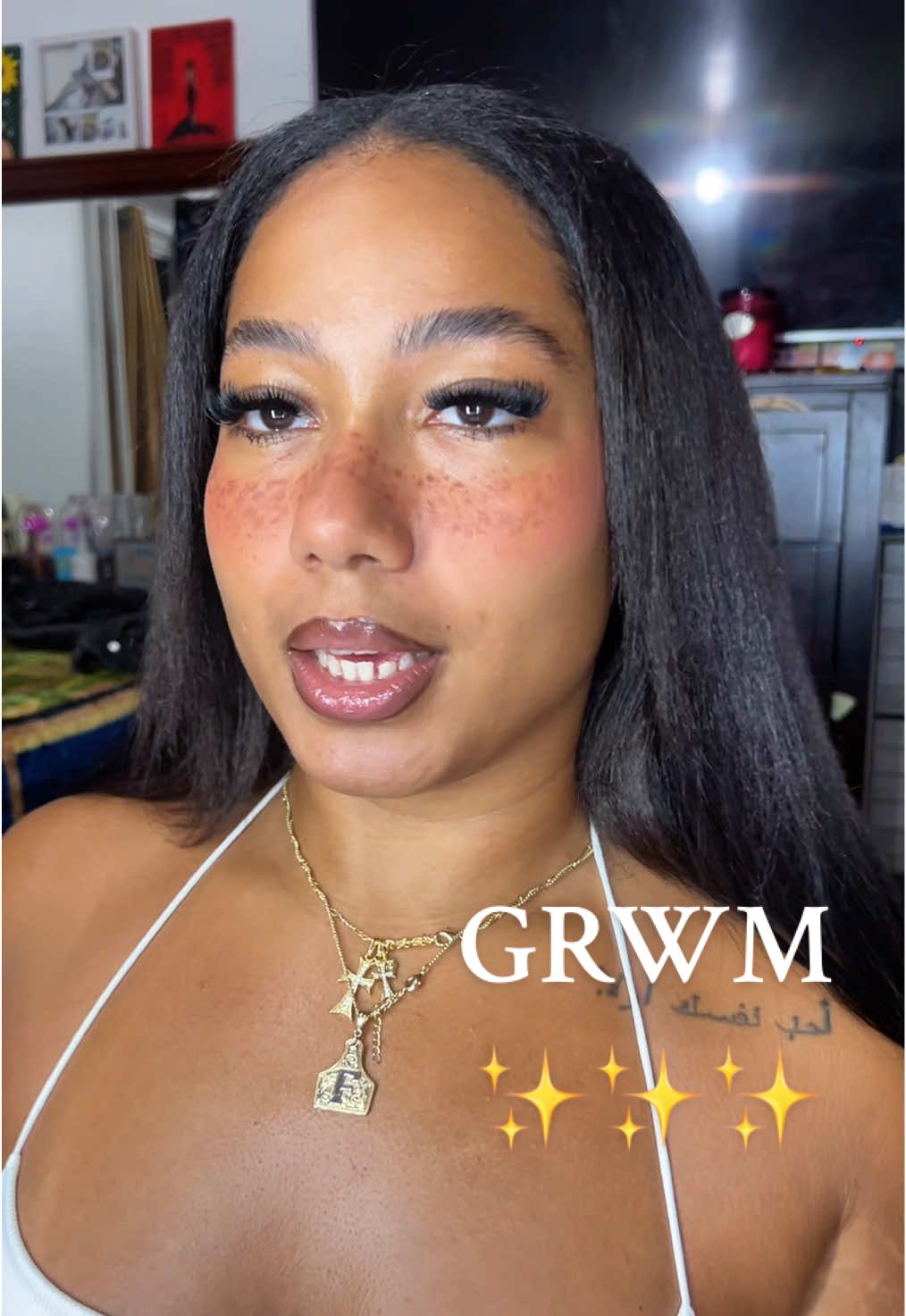 TikTok post by @frafrizzy for Juvia’s Place. Caption reads: [...] Makeup @Rare Beauty @Juvia’s Place @Fenty....