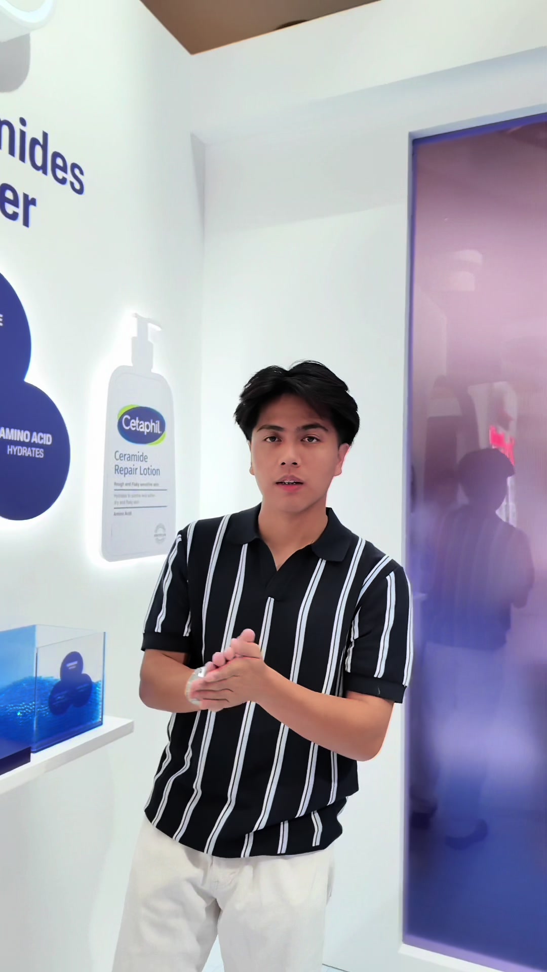 TikTok post by @soulzangs for Cetaphil. Caption reads: [...] Tak semua skincare sesuai dengan semua....