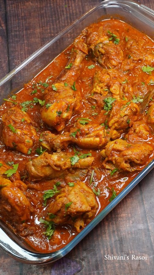 Instagram post by @shivanirasoi for freshtohome. Caption reads: 🔥1/2 kg Chicken and 6 Eggs for ₹14🔥

#ad

 Do....