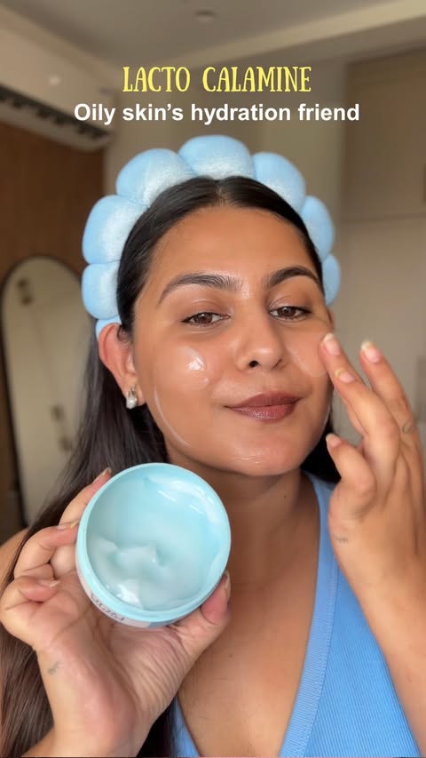 Instagram post by @valine.punamia for Lacto Calamine. Caption reads: [...] too! 💧💙 My current favourite? Lacto....