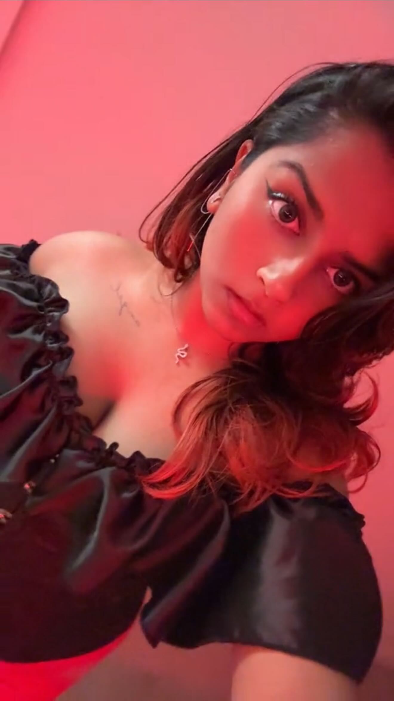 Instagram post by @tripti.prajapatii for Inkbox. Caption reads: [...] 
.
.
.
Got this pretty temporary tattoo from....