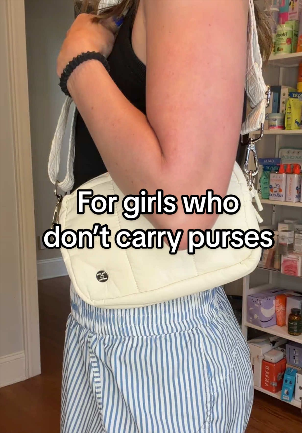 TikTok post by @slg1677 for Affiliasi Pikaru. Caption reads: I’m not a purse girl at all… But this one?? 😍....