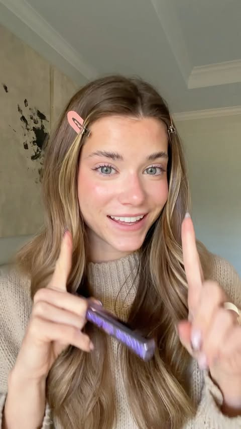 Instagram post by @maciesnelll for Kosas. Caption reads: sublte eyemaxxing @kosas #kosaspartner.