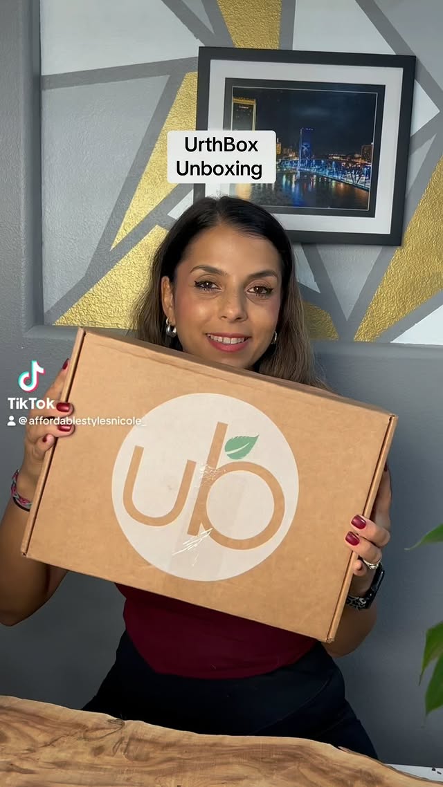 Instagram post by @affordablestylesnicole for Quantum Squares. Caption reads: @urthbox fun & flavorful subscription box. Use....