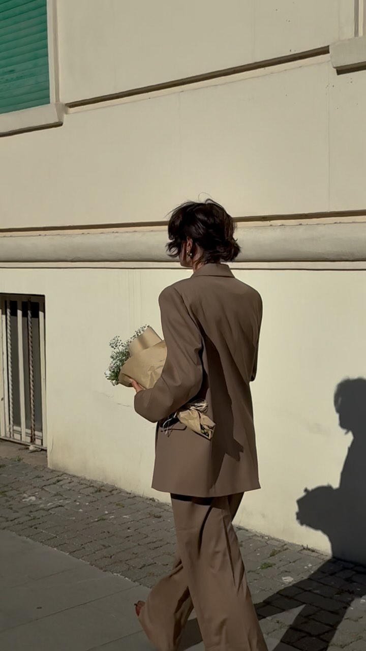 Instagram post by @laviniaguglielman for Munthe. Caption reads: To center myself, I turn to the gestures that feel....