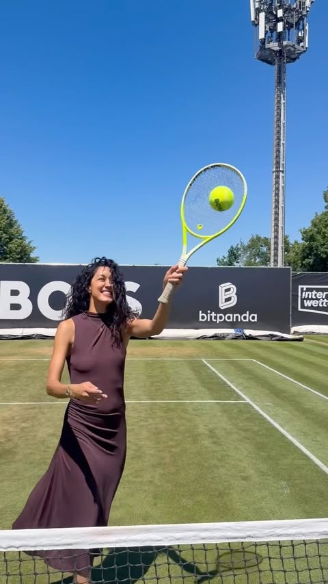 Instagram post by @rebeccamir for BOSS. Caption reads: Anzeige/ My Day at #BossOpen @boss #BeYourOwnBOSS....