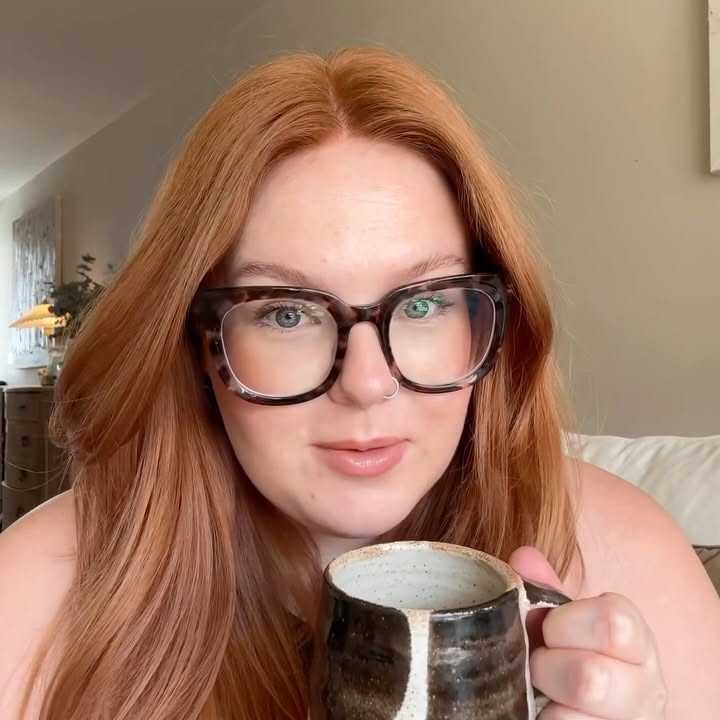 Instagram post by @alicerosebuttery for Peanut App. Caption reads: [...] little ones lost toy Freckles on the @peanut....