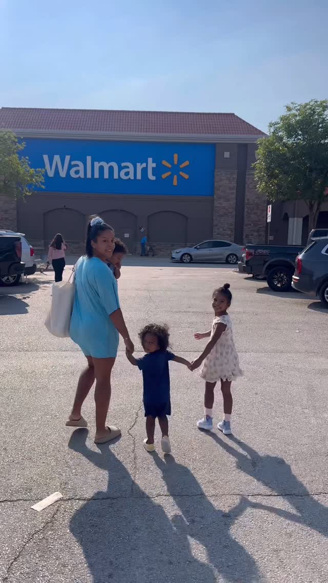 Instagram post by @camillesmiith for Natures Garden. Caption reads: [...] perfect for back to school! @walmart....