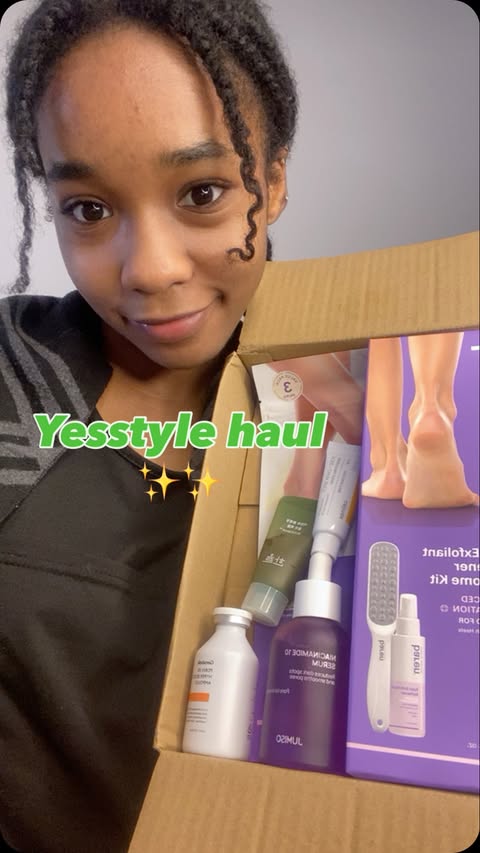 Instagram post by @nini_nziha for Baren. Caption reads: Finally my yesstyle haul 🤗✨PR from @baren_global....