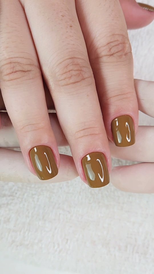 Instagram post by @fabyana_molinari_ for Colorama Esmaltes. Caption reads: Vamos deeeeeee colorama ?
Usei:
Nude 7.0....