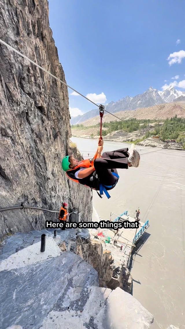 Instagram post by @amina_finds for Tessan. Caption reads: [...] struggle with when traveling? ✈️

#ad....