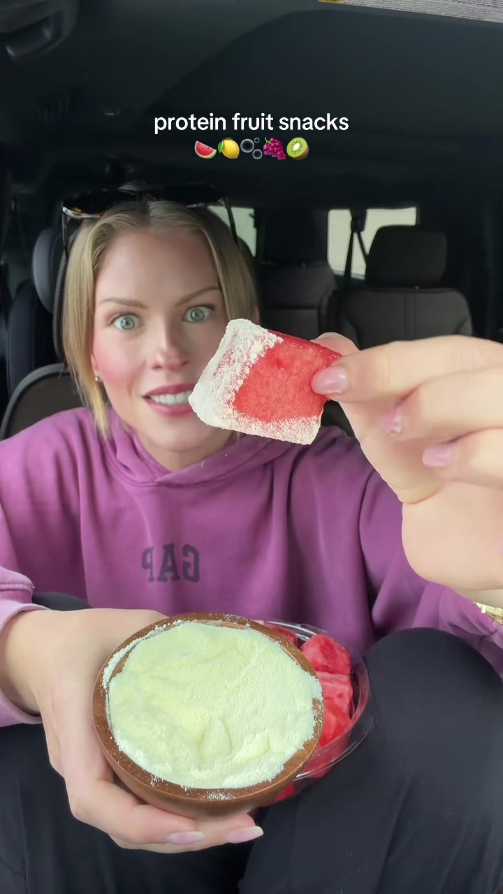 TikTok post by @smallersam_pcos for Clean Simple Eats. Caption reads: [...] grapes and watermelon!! I use @Clean Simple....