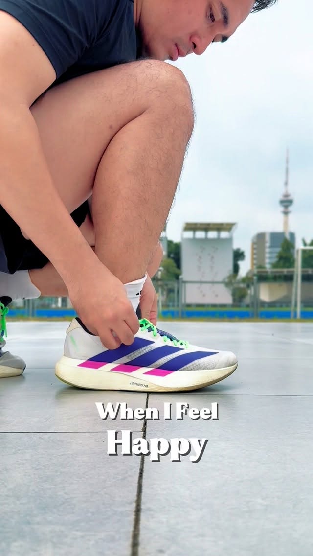 Instagram post by @david_rizal for adidas. Caption reads: Lari itu apa aja deh Shoes @adidasindonesia EVO SL....