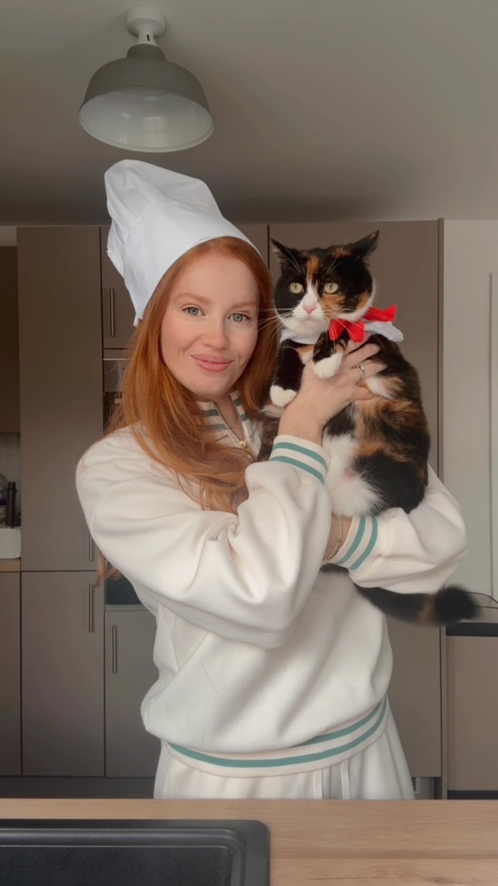 Instagram post by @stephaniecheapeofficial for KatKin. Caption reads: This is Scotland’s Best Fed Cat thanks to....