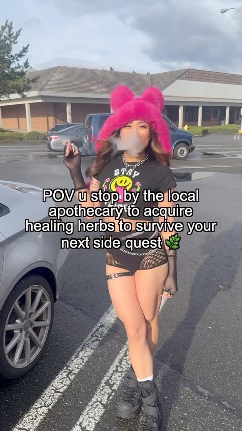 Instagram post by @merrrica for iHeartRaves. Caption reads: [...] quest 🧙✨ All equipped items are from....
