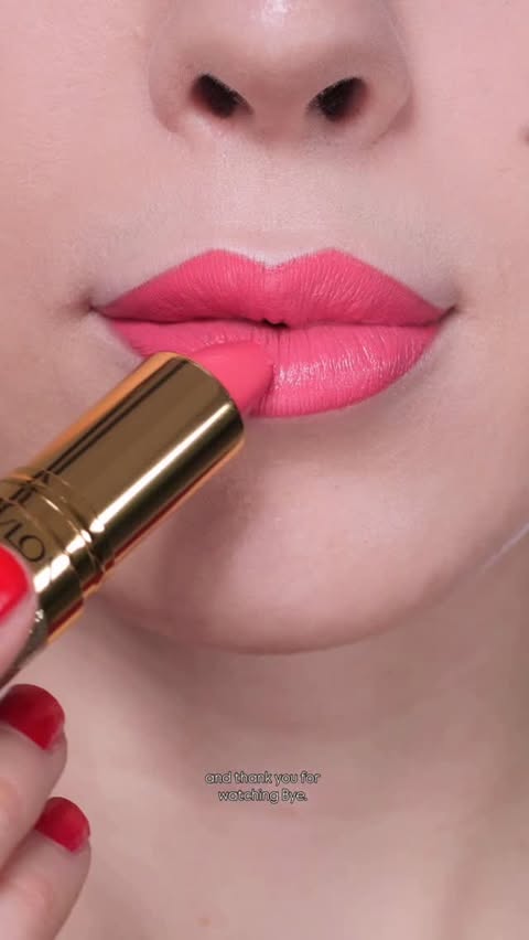 Instagram post by @ashleykaylamakeup for Revlon. Caption reads: Look 1 or 2?
Combo one is @revlon Colorstay....