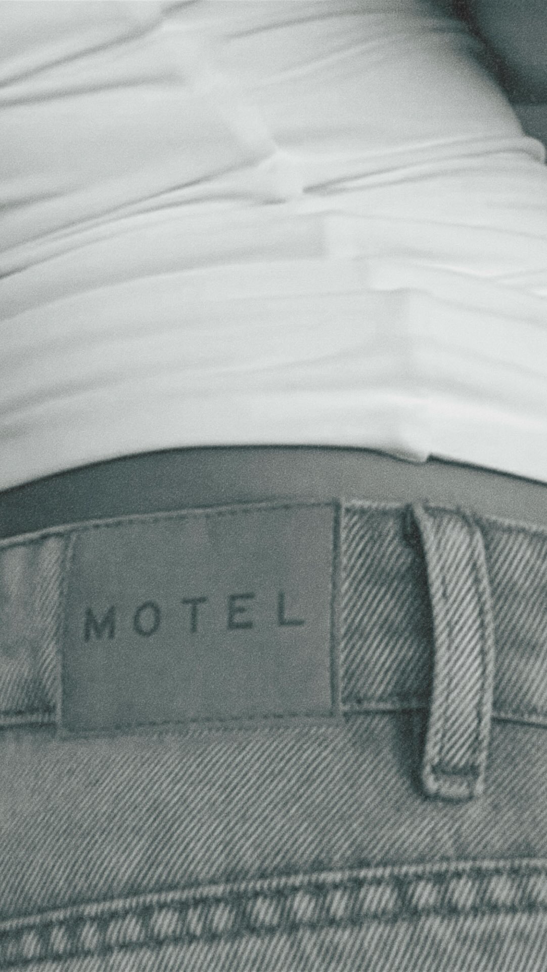 Instagram post by @valeriafride for Motel Rocks. Caption reads: #ad I ❤️ @motelrocks 4L!!! what's your favorite....