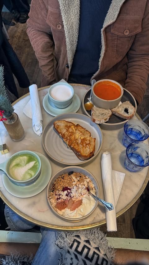 Instagram post by @madisieli for AG1. Caption reads: [...] @skin_pharm cleanser & moisturizer 
•....