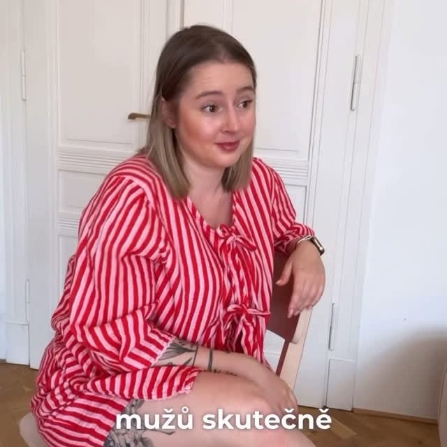 Instagram post by @luciezel for Dove. Caption reads: @dove je parťák, co mě provází doslova desítky....