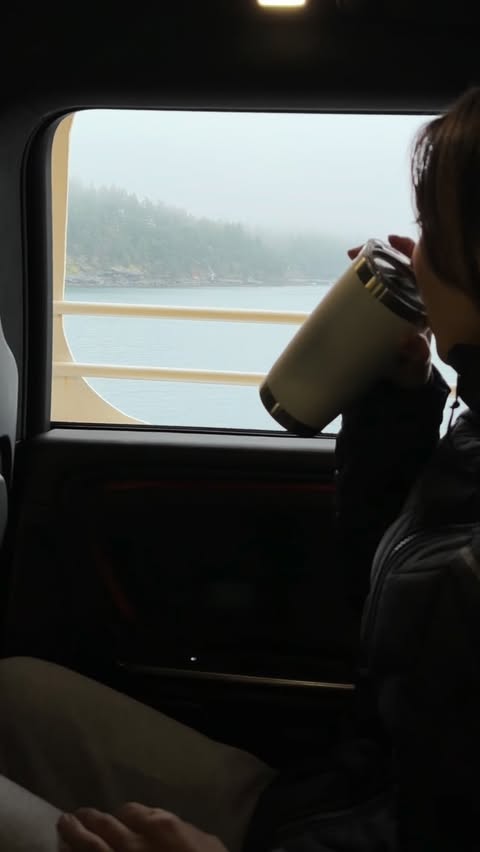 Instagram post by @jacqthecat for Turo. Caption reads: Here’s to more moody and cozy weekends.