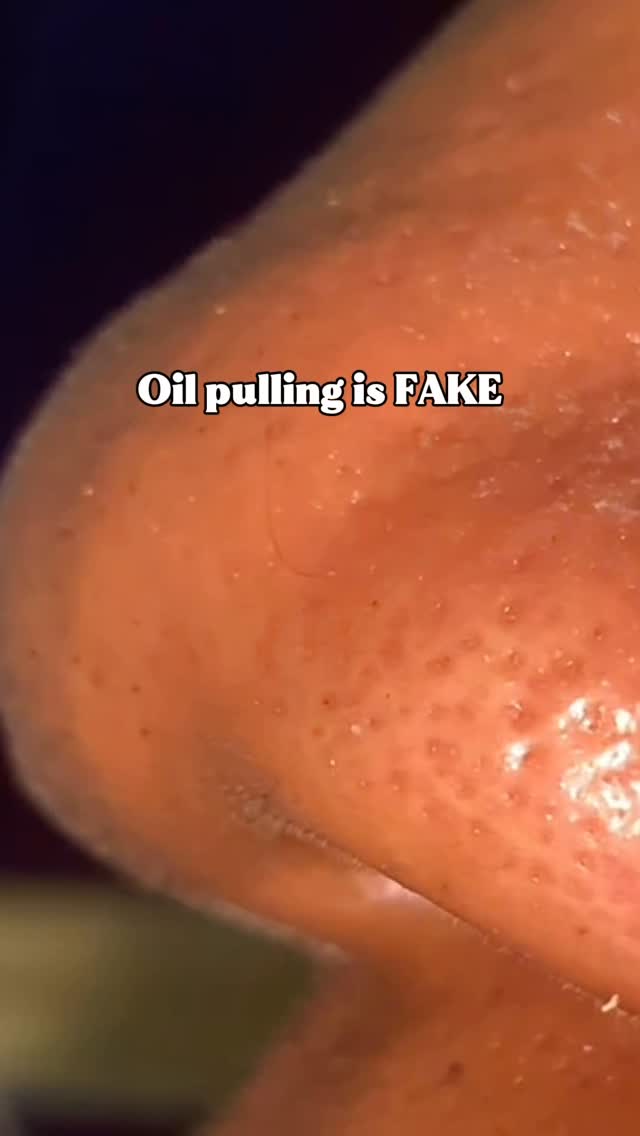 Instagram post by @phetamithecreator for Medicube. Caption reads: [...] detox so I decided to try out medicube pore....
