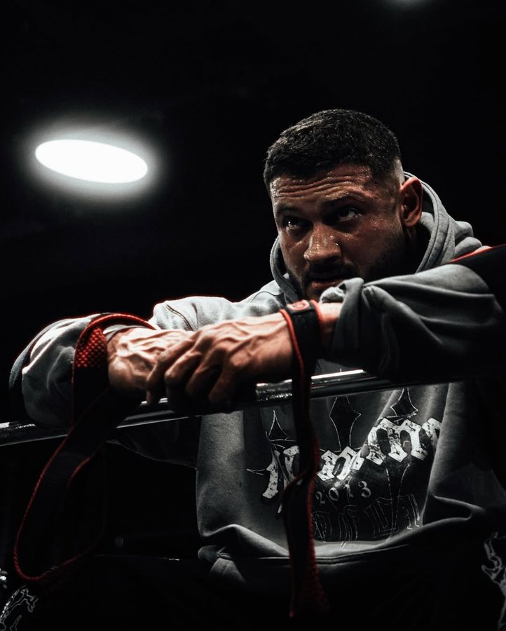 Instagram post by @gokalaf for Kontrolled Insanity. Caption reads: [...] makinesi

@proteinocean....