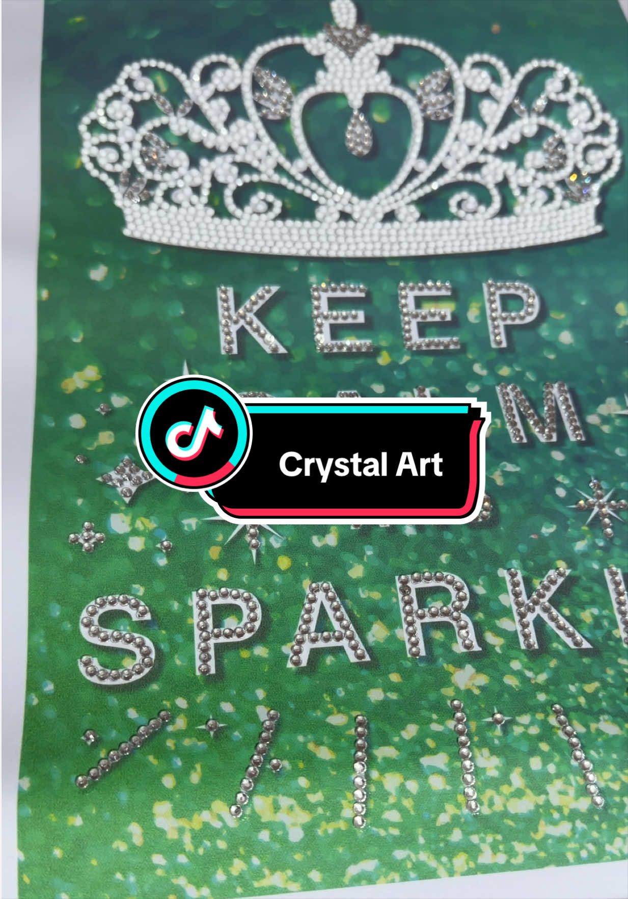 TikTok post by @covlolly for Craft Buddy. Caption reads: [...] #dealdrops #craft #diamondpainting @Craft....