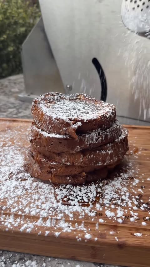 Instagram post by @johnnydrinks_ for Made In Cookware. Caption reads: Panettone French Toast 🍞🥚 @madein #madeinpartner.