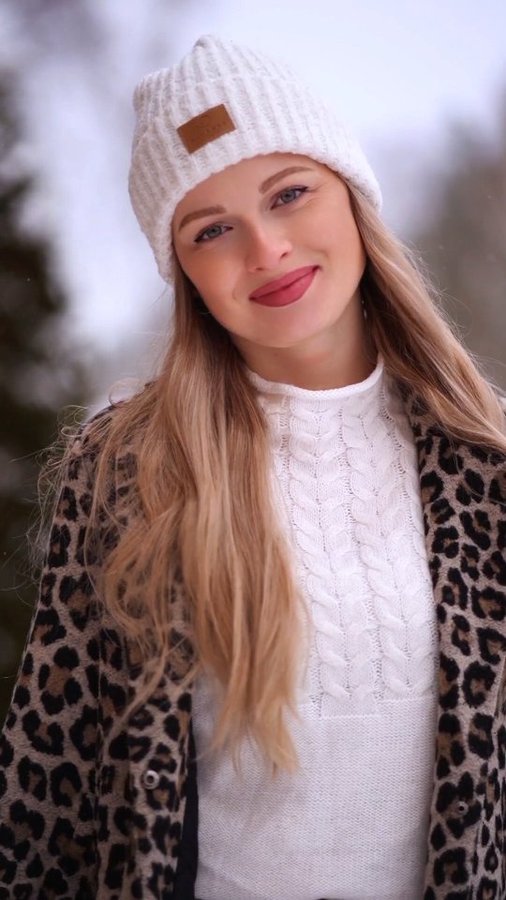 Instagram post by @mary.piechowska for CCC. Caption reads: Winter Love 🌬❄️
#fallinlove 
•
•
•
#polishgirl....