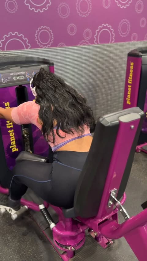 Instagram post by @cseawittdagap for Planet Fitness. Caption reads: [...] and get to work. 😘💪🏽 You can join Planet....