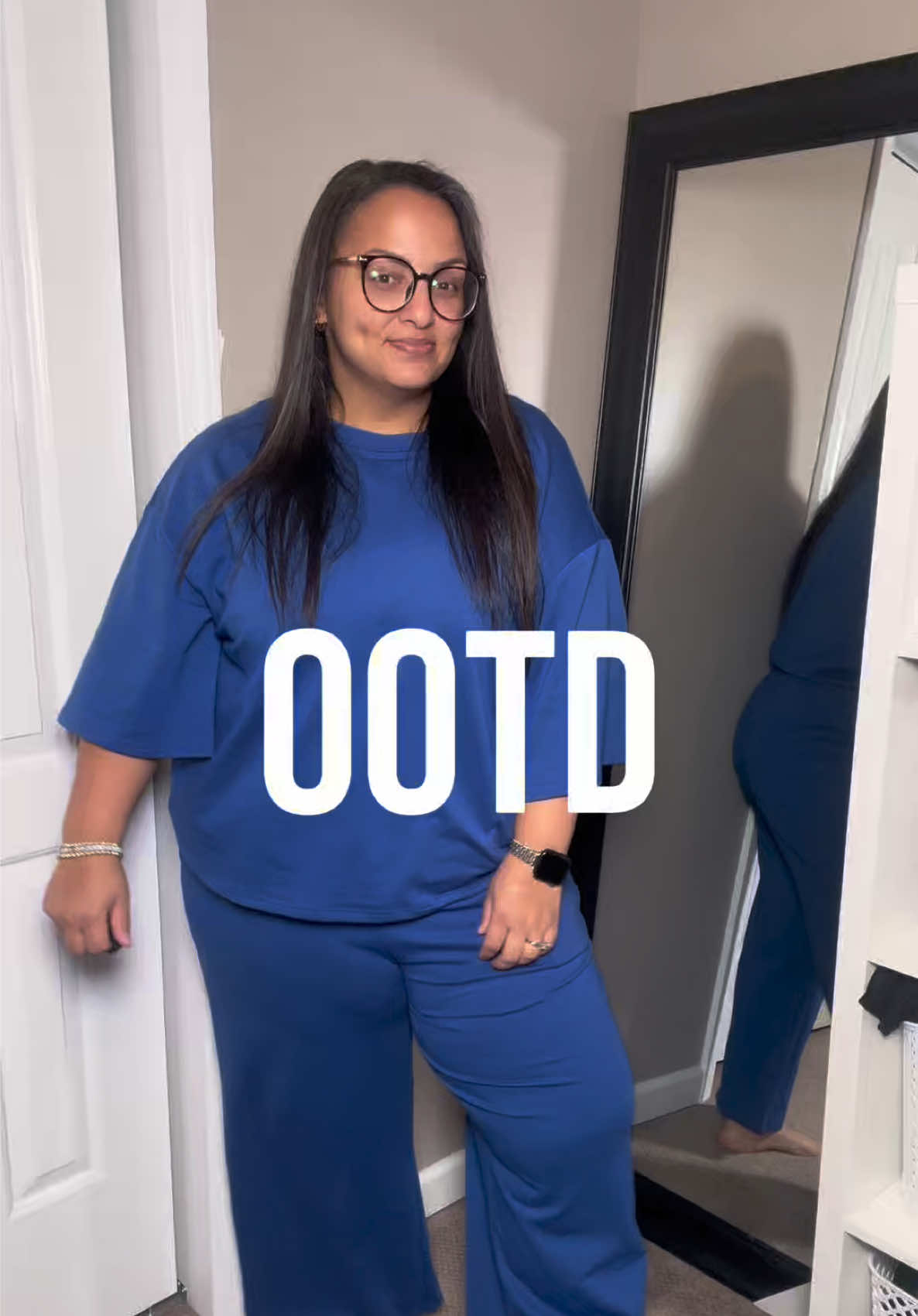 TikTok post by @amberevans.31 for Beautifect. Caption reads: Love a comfy two piece set! @imily bela curve....