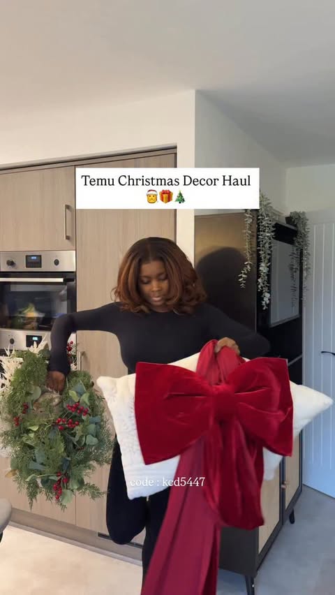 Instagram post by an influencer for Temu UK. Caption reads: 🎄 Temu Christmas Haul! ad I’m so obsessed with....