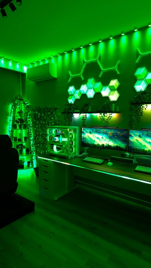 Instagram post by @kaptanmemotv for Govee. Caption reads: Gaming Room : Emerald 💚
@govee_turkiye....