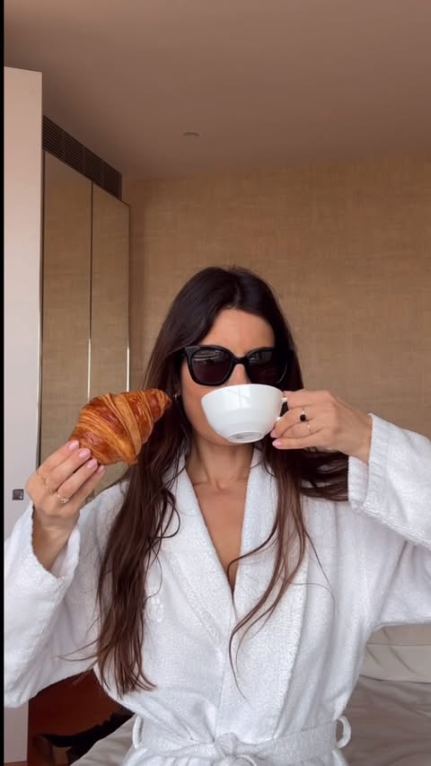 Instagram post by @famarieb for VANESSA BRUNO. Caption reads: Où ça un lundi ? #romanticstyle #lifeinparis....