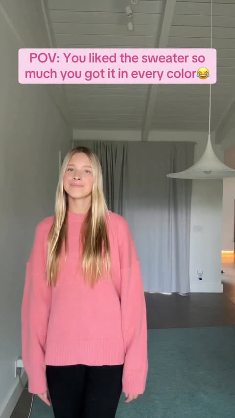 Instagram post by @adia_ava for SUUKSESS. Caption reads: Sweater is from @suuksess 💗Checkout their....