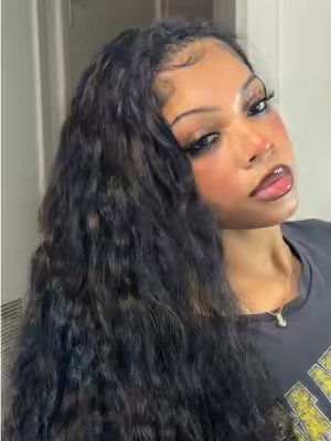 TikTok post by @taylorchanelxo for ISEE Hair. Caption reads: @ISEEHAIR with the 26 inch crochet? Love it [...].
