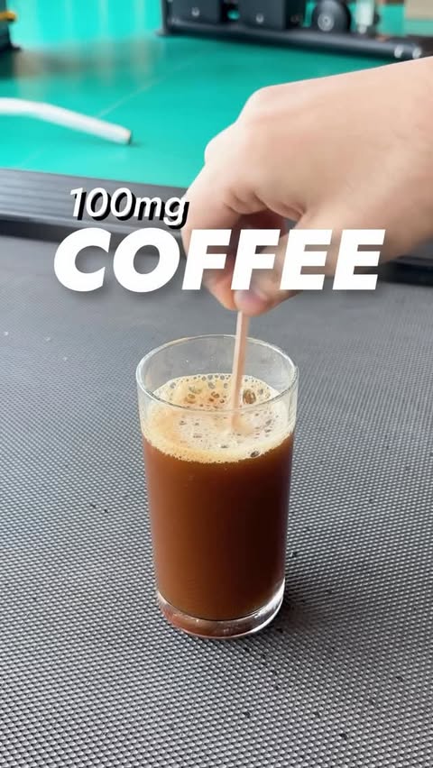 Instagram post by @vinu_arora_fitness for Kapiva. Caption reads: Energy boost for your workout but without....