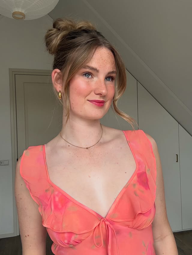Instagram post by @marjetvdpijlx for LOAVIES. Caption reads: [...] dress get any prettier? 🌸🍑 Gifted by....