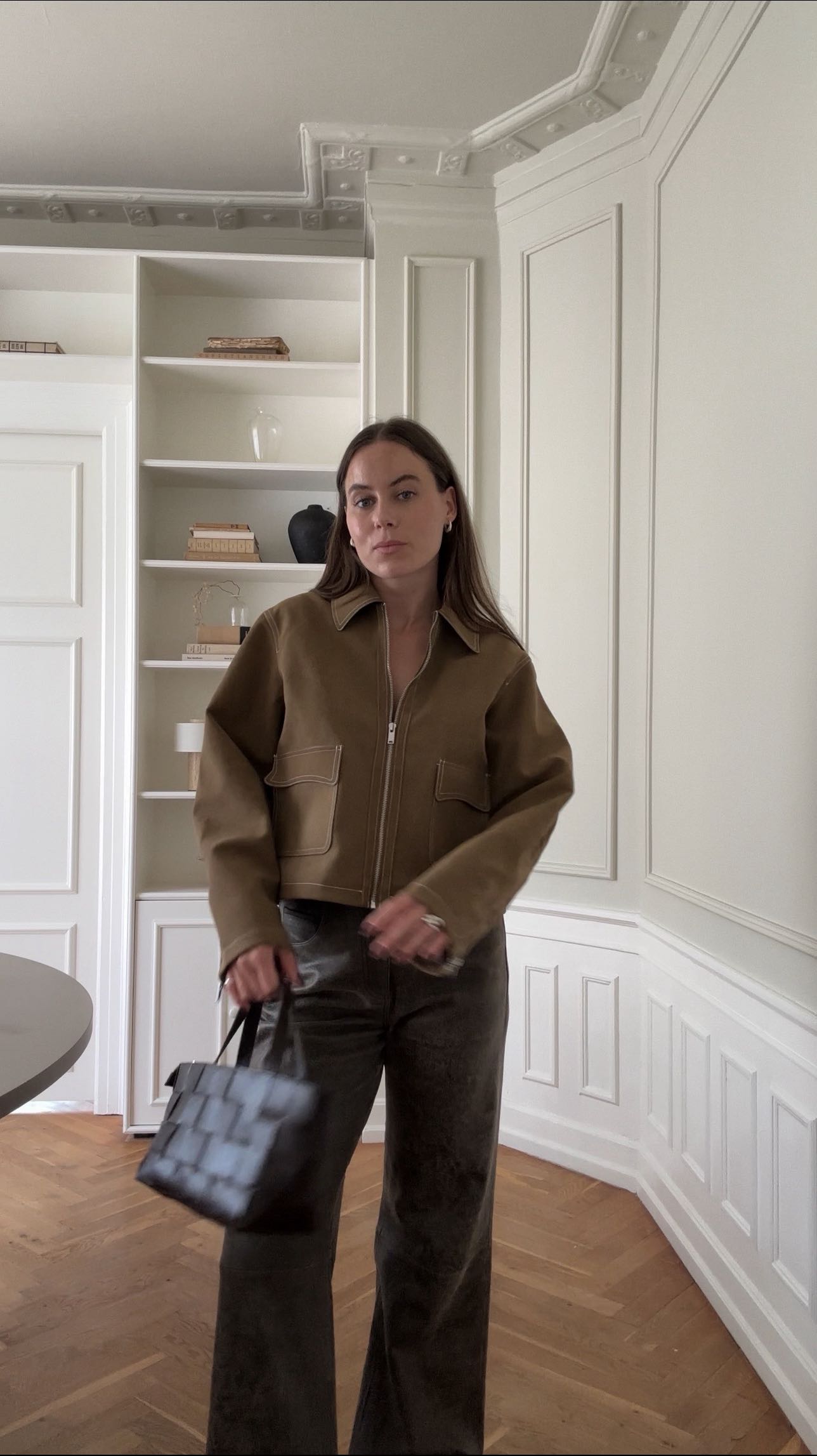 Instagram post by @emmaboye for The Frankie Shop. Caption reads: [...] 
4 = @secondfemale 
5 = @thefrankieshop 
6 =....