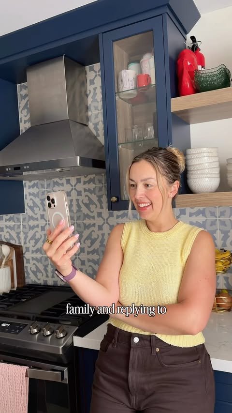 Instagram post by @amandamuse for TELUS. Caption reads: [...] That’s why I’m excited to partner with....