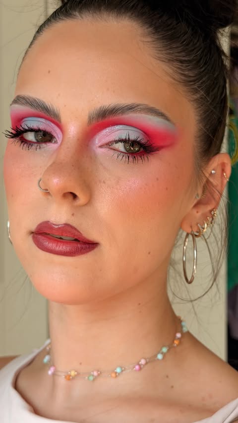 Instagram post by @sophiehannah for Laura Mercier. Caption reads: [...] mascara @hauslabs monster lip crayon....